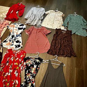 Variety of women's tops, dresses, jumpsuits, shoes, and purses!